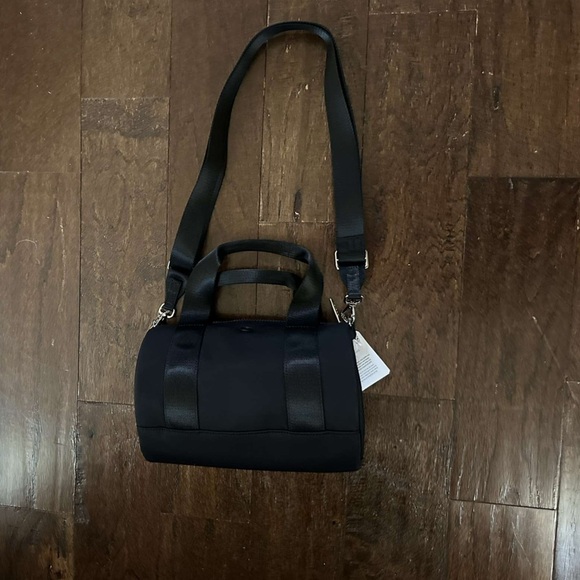 Lululemon- Nylon Mini Barrel Duffle Bag 5L-Black-NWT - Picture 10 of 14